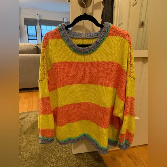 Free People Beach Ball Chic Pullover - Picture 5 of 7